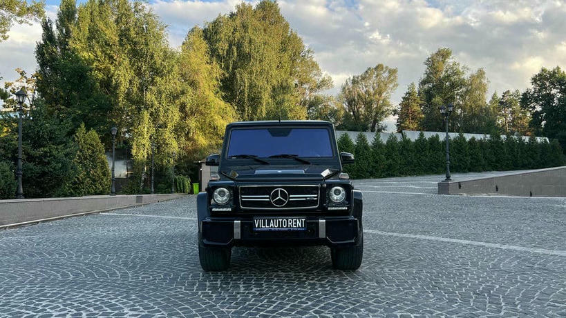 MERCEDES BENZ G500
